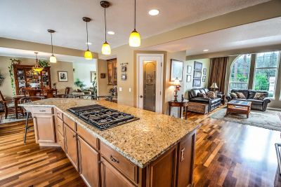 Home stays in Leavenworth KS